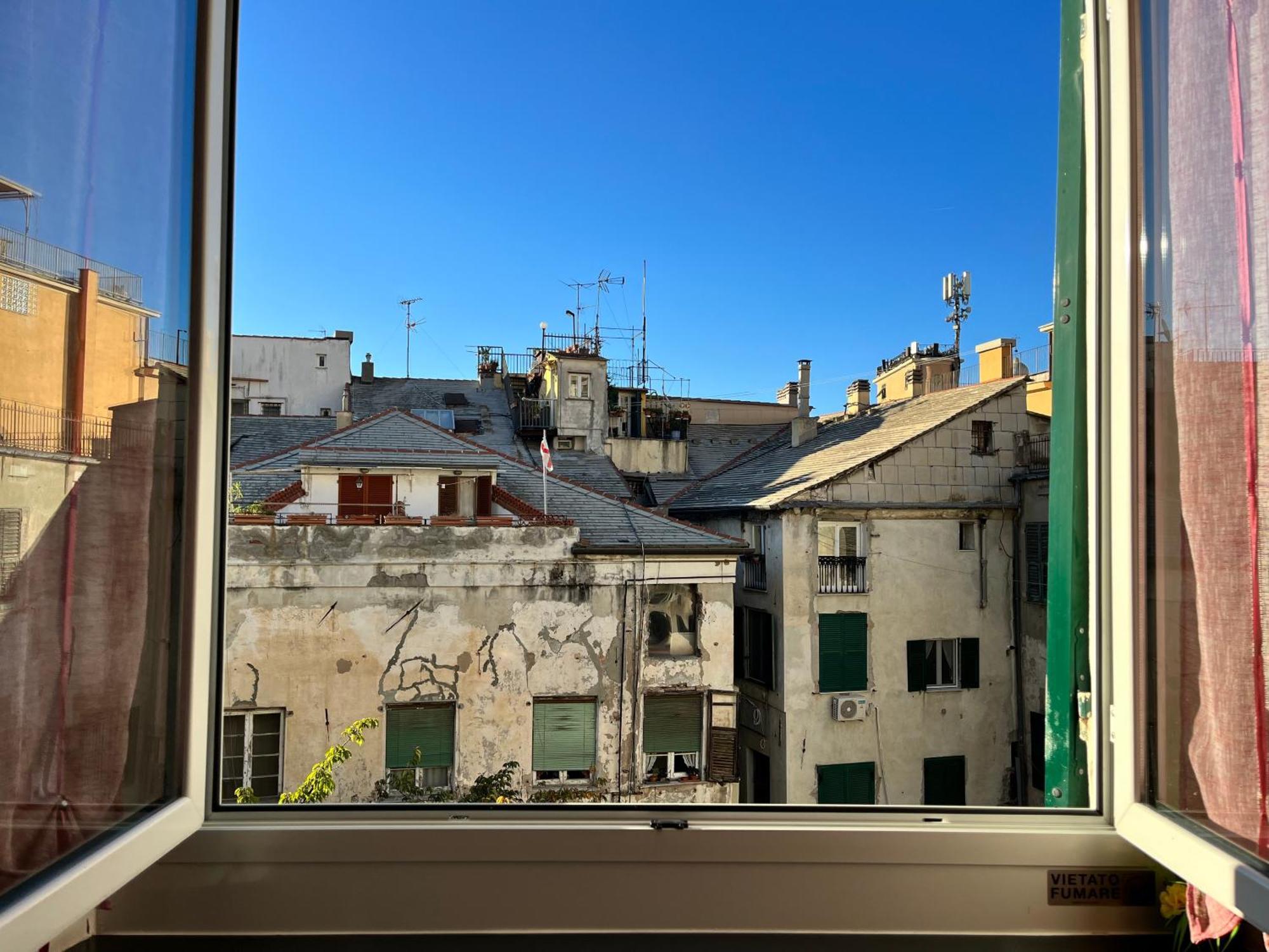 B&B Ligustico Genoa Bagian luar foto