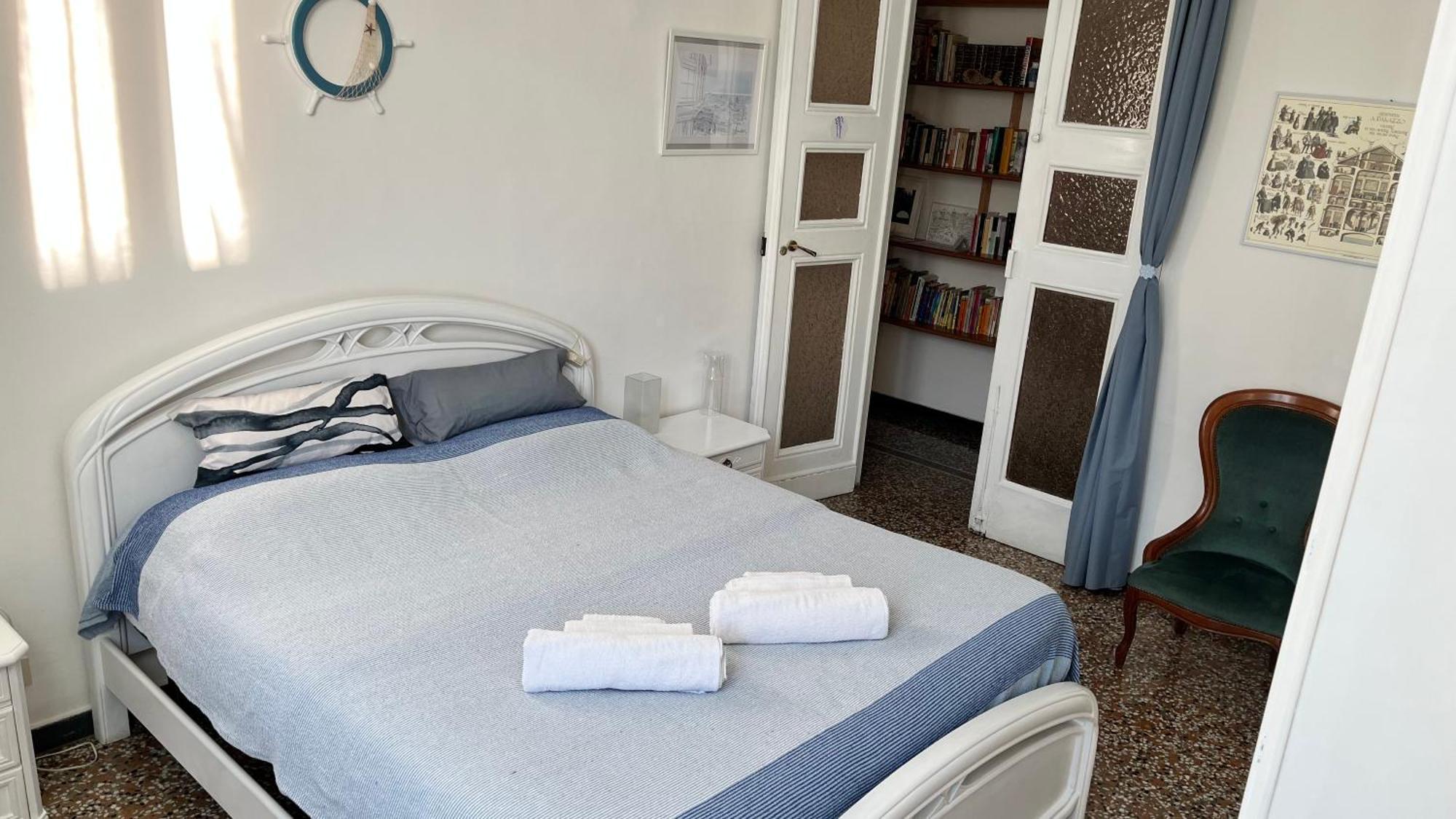 B&B Ligustico Genoa Bagian luar foto
