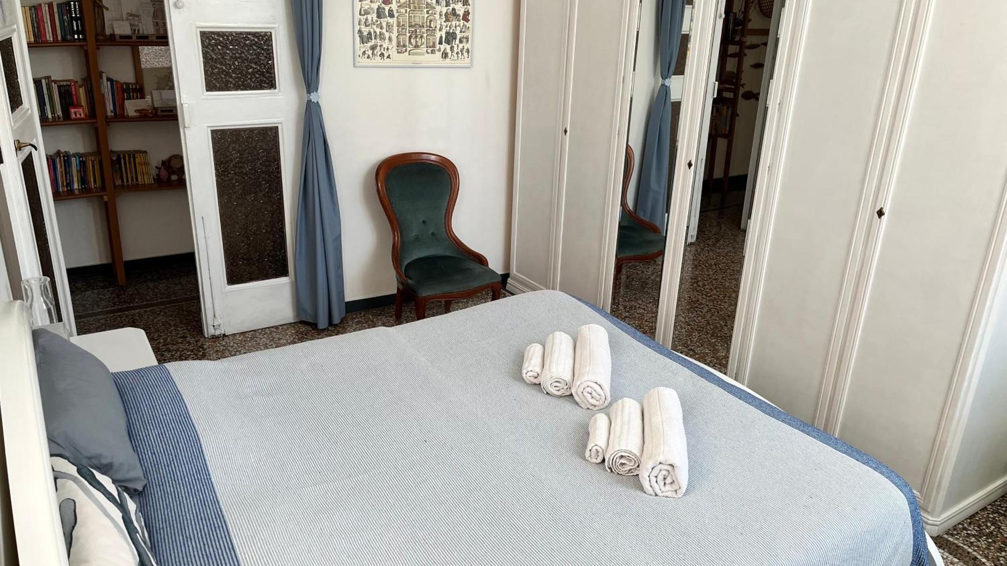 B&B Ligustico Genoa Bagian luar foto